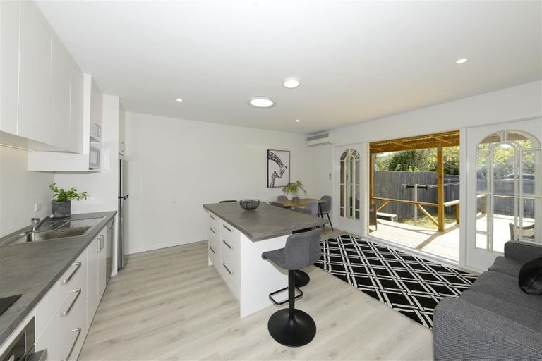 Photo of property in 1/164 Blighs Road, Strowan, Christchurch, 8052