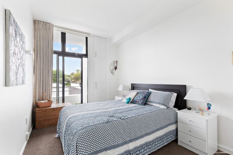 Photo of property in 58/45 Stanley Road, Stanley Point, Auckland, 0624