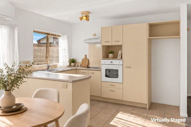 Photo of property in 11/169 Sturges Road, Henderson, Auckland, 0612