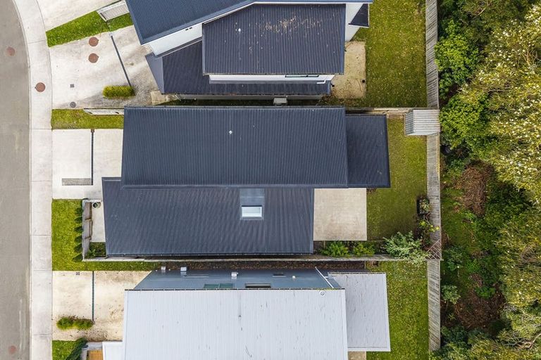 Photo of property in 3c Breakwater Way, Whitby, Porirua, 5024