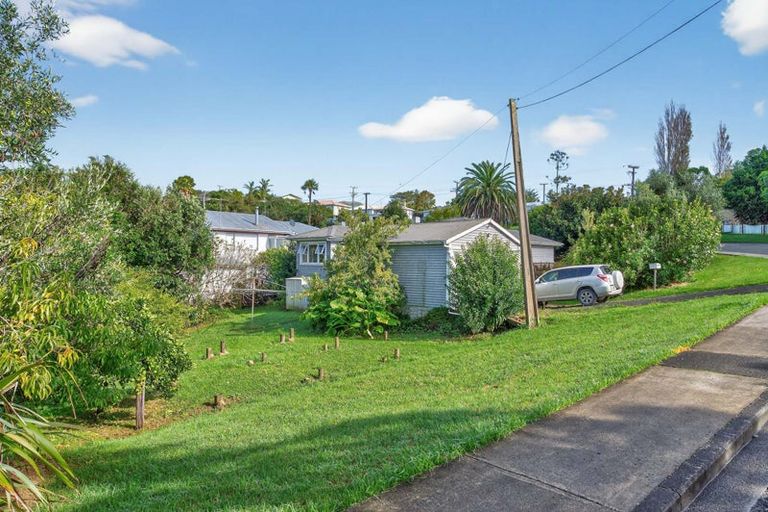 Photo of property in 17 Bickerstaffe Road, Maungaturoto, 0520