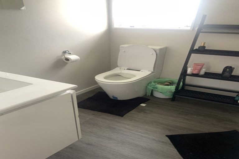 Photo of property in 2/12 Maru Road, Takanini, 2112