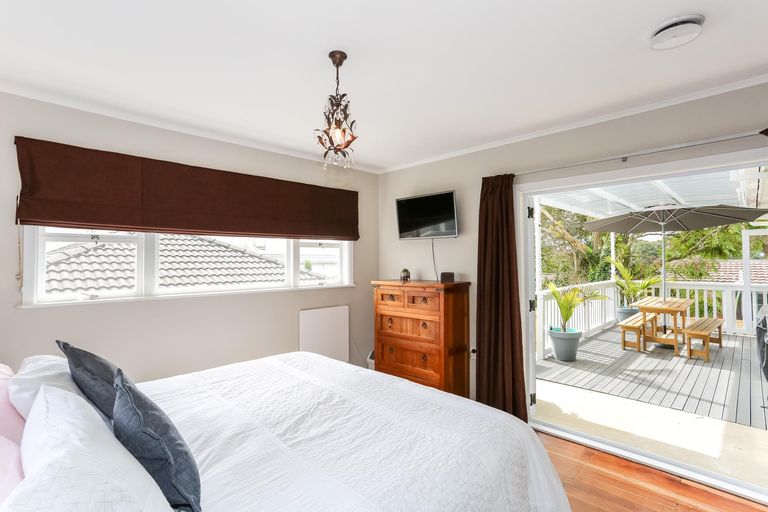 Photo of property in 9 Lawrie Avenue, Pukekohe, 2120