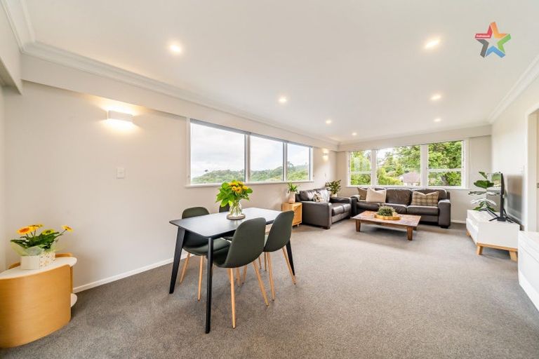 Photo of property in 4/30 London Road, Korokoro, Lower Hutt, 5012