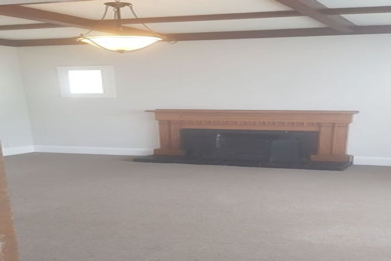 Photo of property in 20 Evans Road, Glen Eden, Auckland, 0602