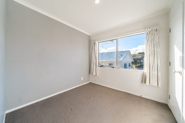 Photo of property in 115a Dimock Street, Titahi Bay, Porirua, 5022