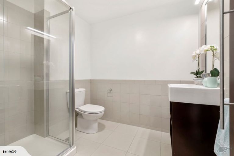 Photo of property in 3-01/424 Maunganui Road, Mount Maunganui, 3116