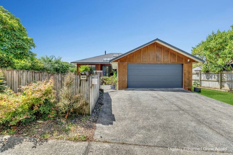 Photo of property in 104a Awaroa Road, Helensville, 0800