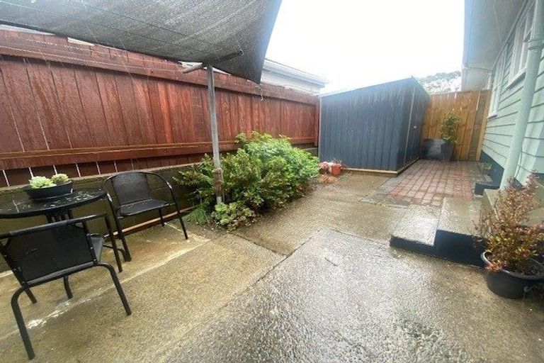 Photo of property in 87a Karamu Crescent, Wainuiomata, Lower Hutt, 5014