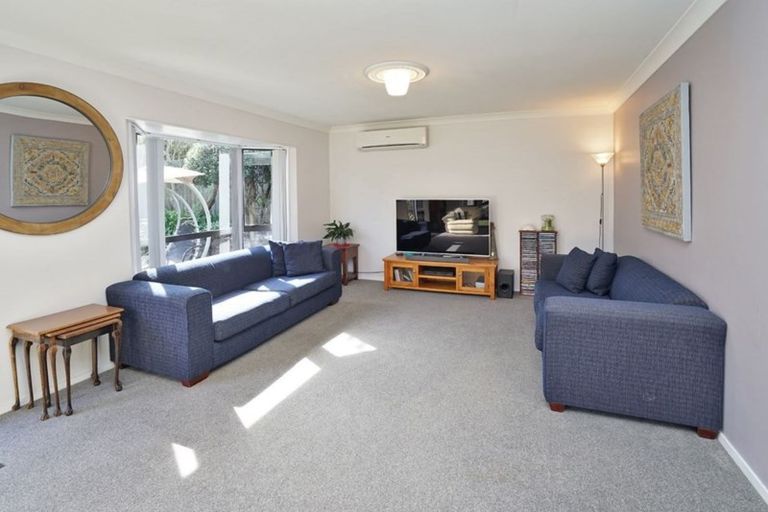 Photo of property in 42 Dixon Road, Fitzroy, Hamilton, 3206