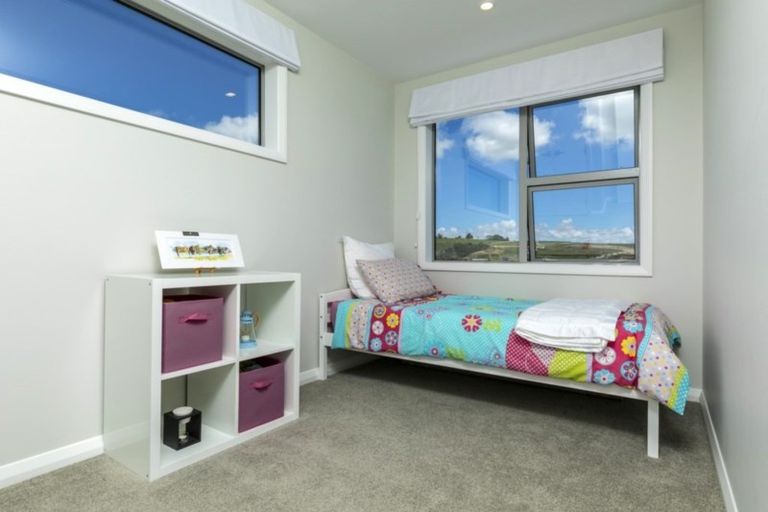 Photo of property in 45 Bounty Road, Long Bay, Auckland, 0630