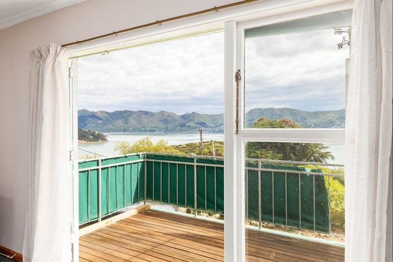 Photo of property in 64 Bayview Road, Charteris Bay, Lyttelton, 8971