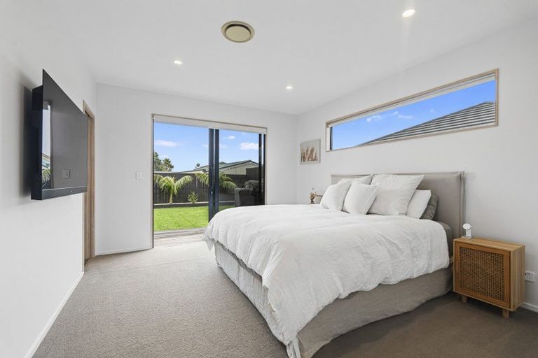 Photo of property in 9a Desmond Place, Bell Block, New Plymouth, 4312