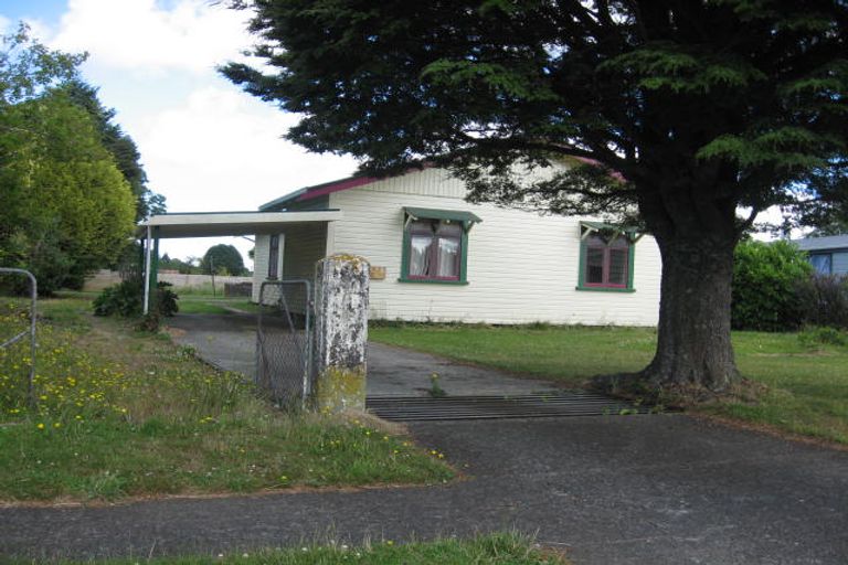 Photo of property in 15 Ballance Street, Raetihi, 4632