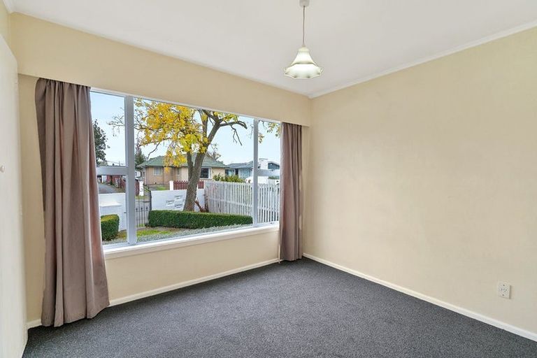 Photo of property in 15 Steele Street, Hornby, Christchurch, 8042
