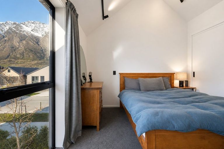 Photo of property in 6 Woolshed Road, Jacks Point, Queenstown, 9371