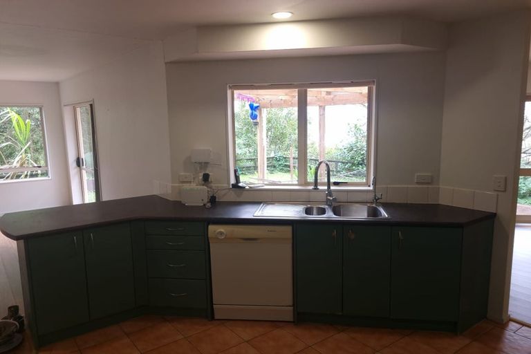 Photo of property in 1/149a Glengarry Road, Glen Eden, Auckland, 0602