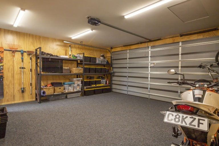 Photo of property in 9a Caernarvon Street, Arrowtown, 9302