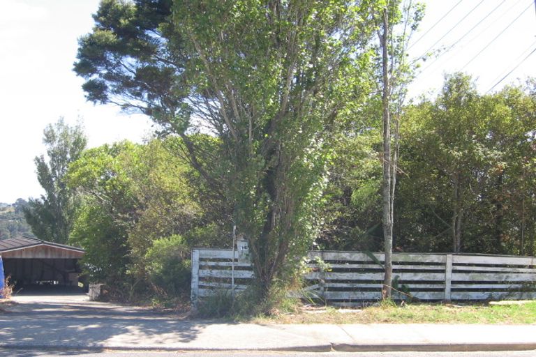 Photo of property in 147 Manuka Road, Bayview, Auckland, 0629