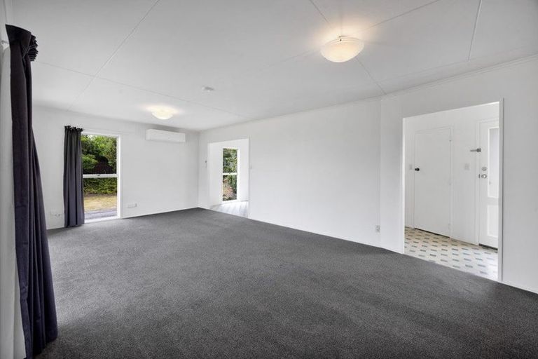 Photo of property in 7a Oleander Place, Bell Block, New Plymouth, 4312
