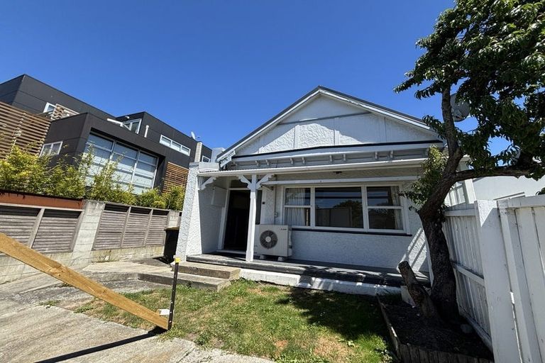 Photo of property in 1/77 Sherborne Street, St Albans, Christchurch, 8014