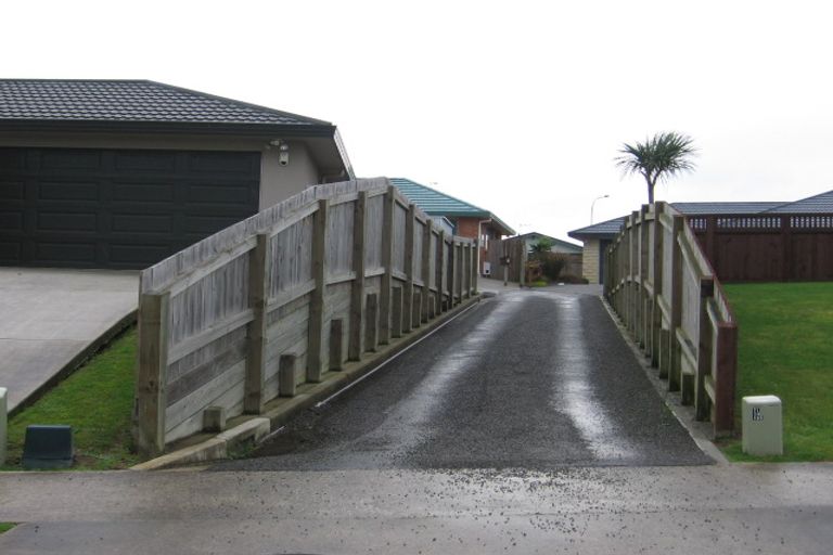 Photo of property in 96 Parnell Heights, Kelvin Grove, Palmerston North, 4414