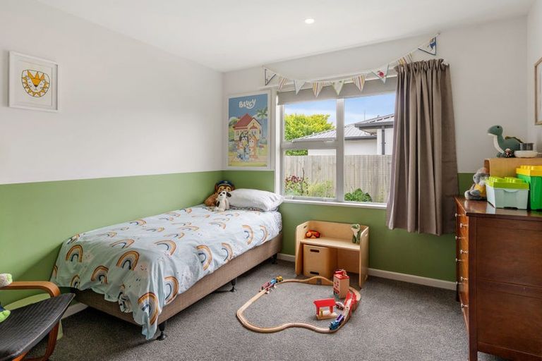 Photo of property in 5 Kingsbridge West, Burwood, Christchurch, 8083