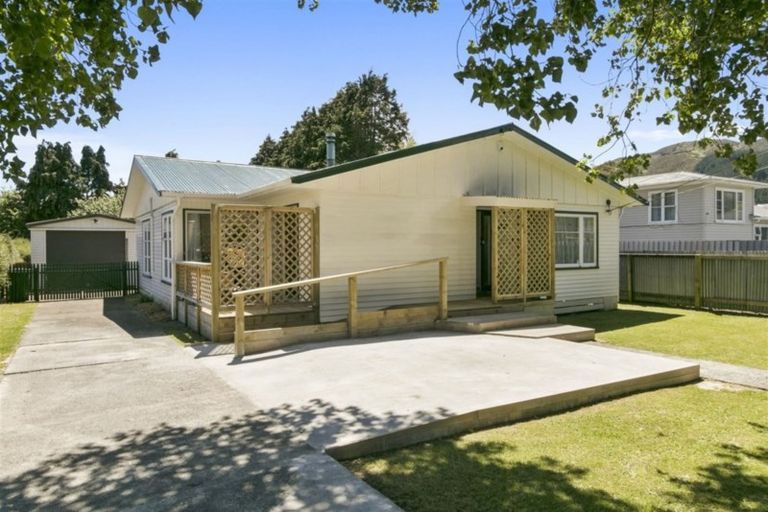 Photo of property in 7 Norfolk Street, Wainuiomata, Lower Hutt, 5014