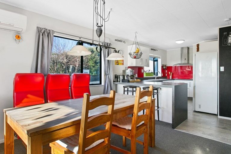 Photo of property in 11 Ward Place, Richmond Heights, Taupo, 3330