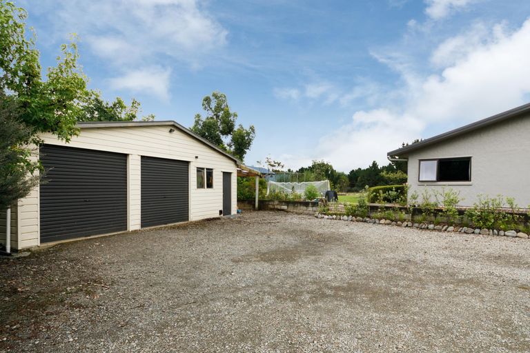 Photo of property in 929b Reid Line East, Bunnythorpe, Palmerston North, 4481