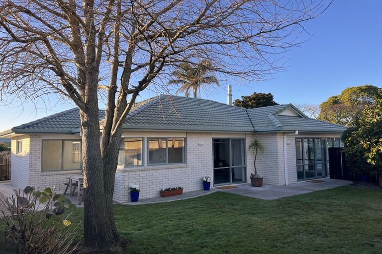 Photo of property in 17 Lavender Place, Papamoa Beach, Papamoa, 3118