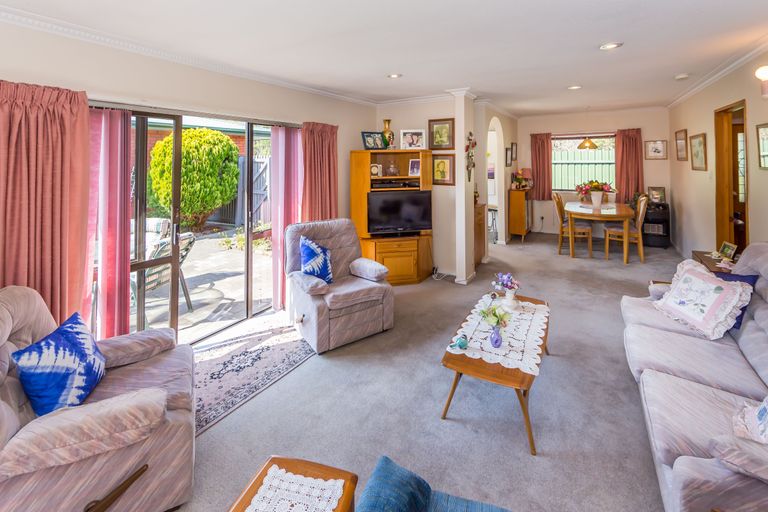 Photo of property in 1/110 Selwyn Street, Somerfield, Christchurch, 8024