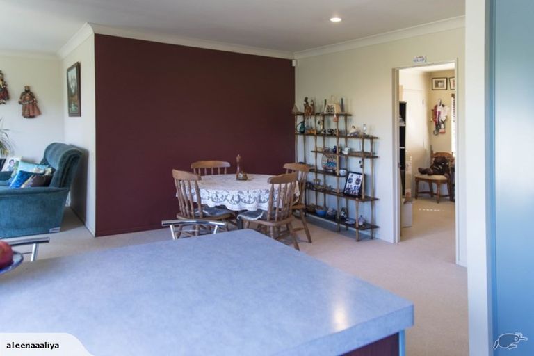 Photo of property in 11 Blackwood Drive, Wattle Downs, Auckland, 2103