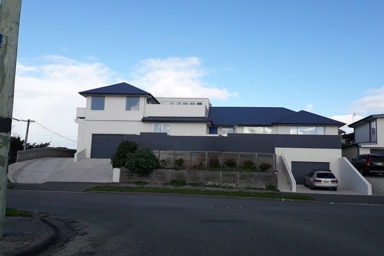 Photo of property in 1 Shackleton Street, New Brighton, Christchurch, 8061