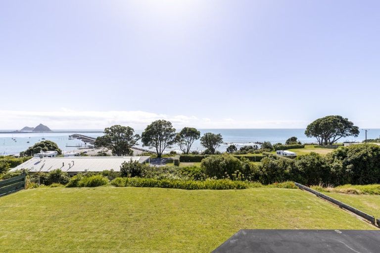 Photo of property in 24b Birdwood Avenue, Moturoa, New Plymouth, 4310