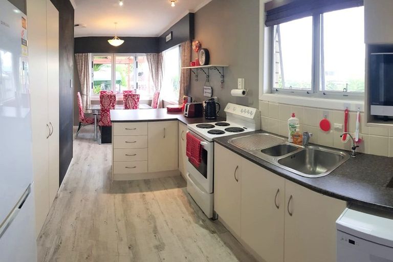 Photo of property in 11 Erika Place, Fairview Downs, Hamilton, 3214