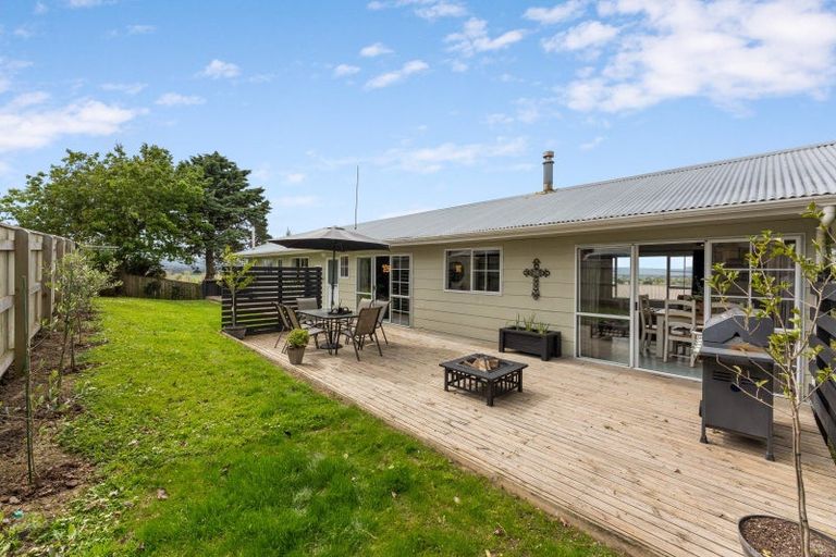 Photo of property in 37 Fraser Drive, Feilding, 4702