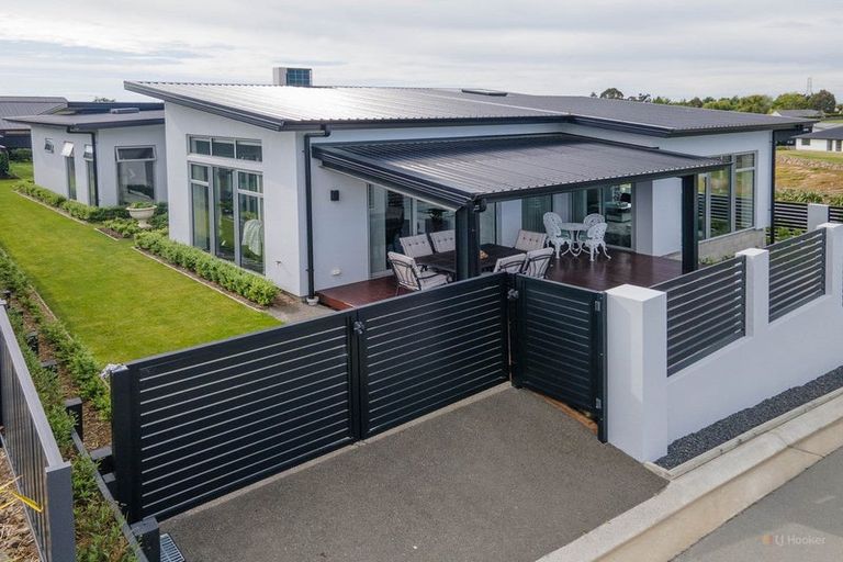 Photo of property in 28 Meadowstone Street, Gleniti, Timaru, 7910