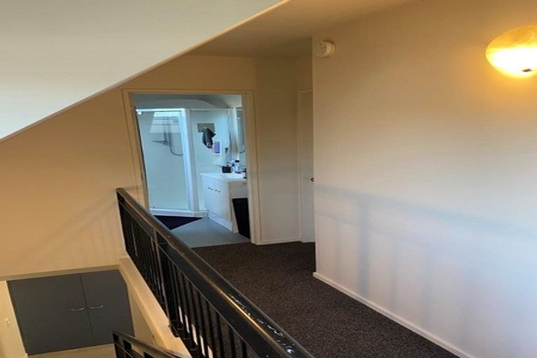 Photo of property in 327 Barbadoes Street, Christchurch Central, Christchurch, 8011