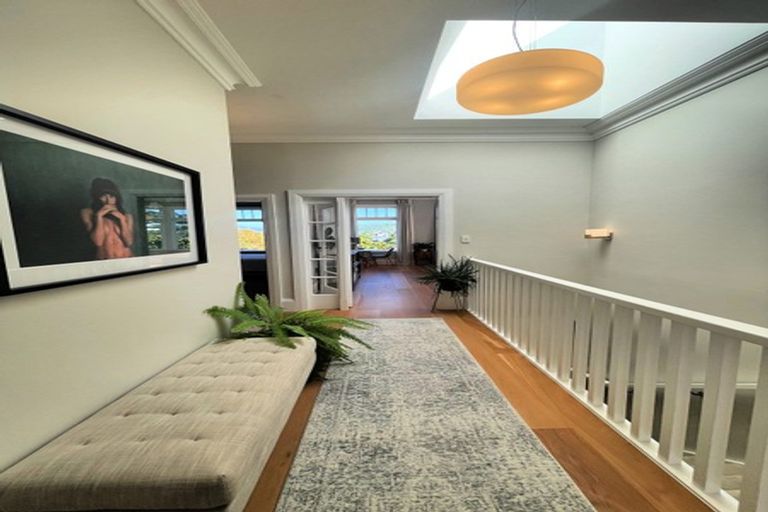 Photo of property in 22 Plunket Street, Kelburn, Wellington, 6012