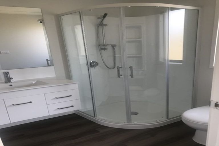 Photo of property in 11 Navy Lane, Papamoa, 3118