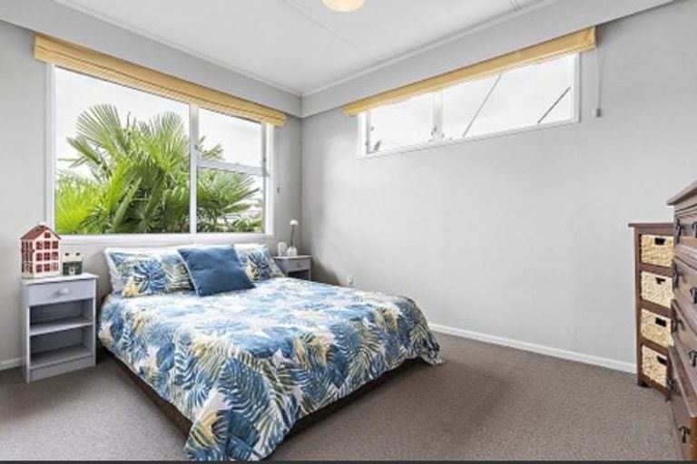 Photo of property in 11 Kitchener Street, Lansdowne, Masterton, 5810