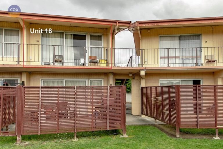 Photo of property in Marewa Lodge Apartments, 18/44 Taradale Road, Marewa, Napier, 4110