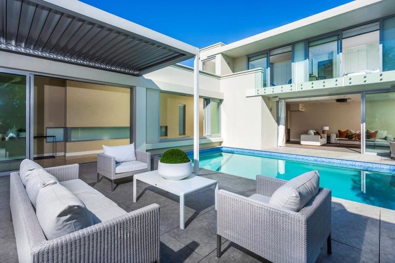 Photo of property in 15 Lake View Road, Takapuna, Auckland, 0622