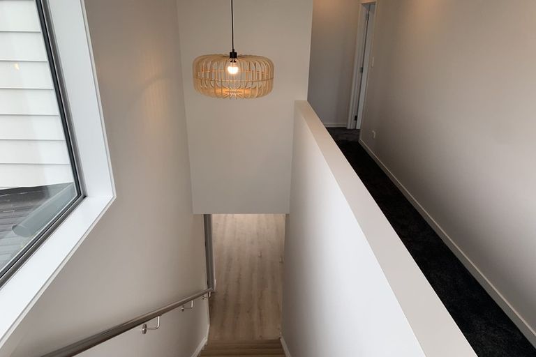 Photo of property in 21 Kabardin Street, Karaka, Papakura, 2113