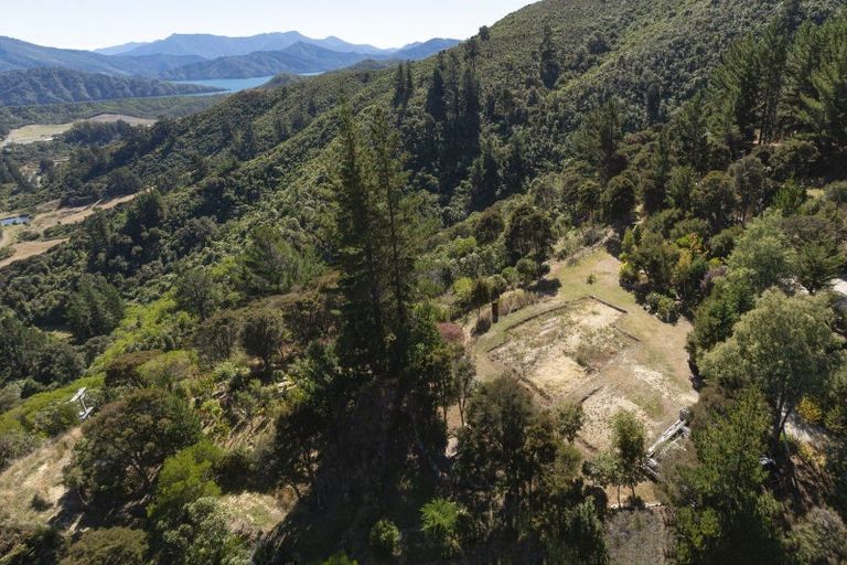 Photo of property in 165 Boons Valley Road, Waikawa, Picton, 7220