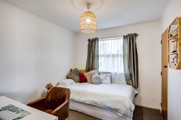 Photo of property in 1 Wynyard Crescent, Tamatea, Napier, 4112