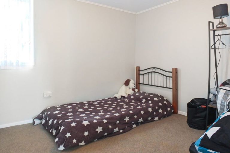 Photo of property in 16a Shortt Street, Foxton Beach, Foxton, 4815