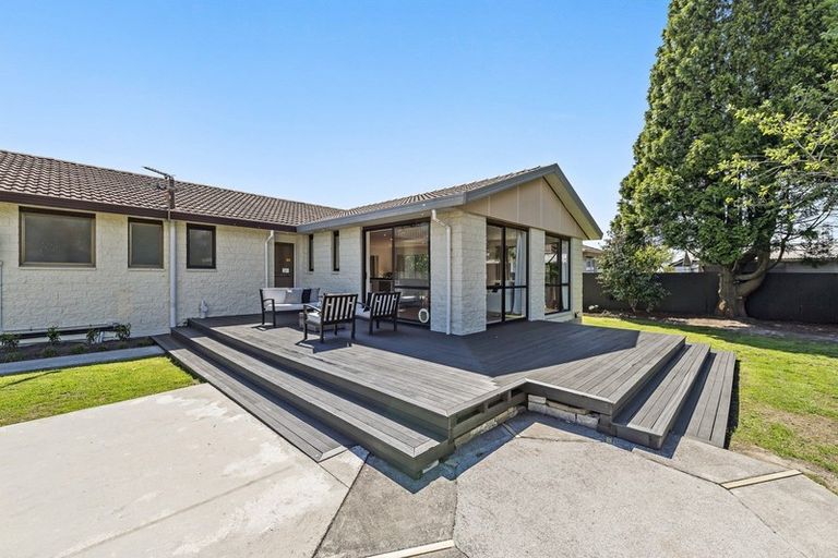 Photo of property in 4 Cicada Place, Hei Hei, Christchurch, 8042