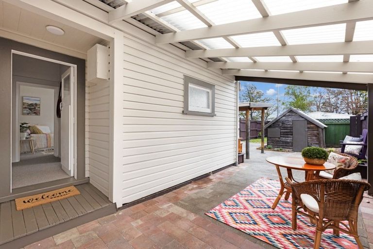 Photo of property in 243 Taradale Road, Pirimai, Napier, 4112